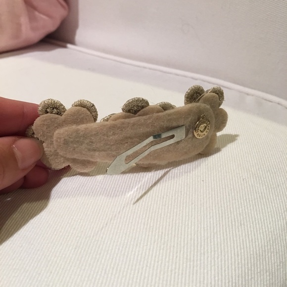 ✨3/15✨ NW Johnny Loves Rosie Crystal Barrette SFH - Picture 6 of 8